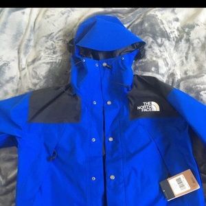 North face (water proof) brand new